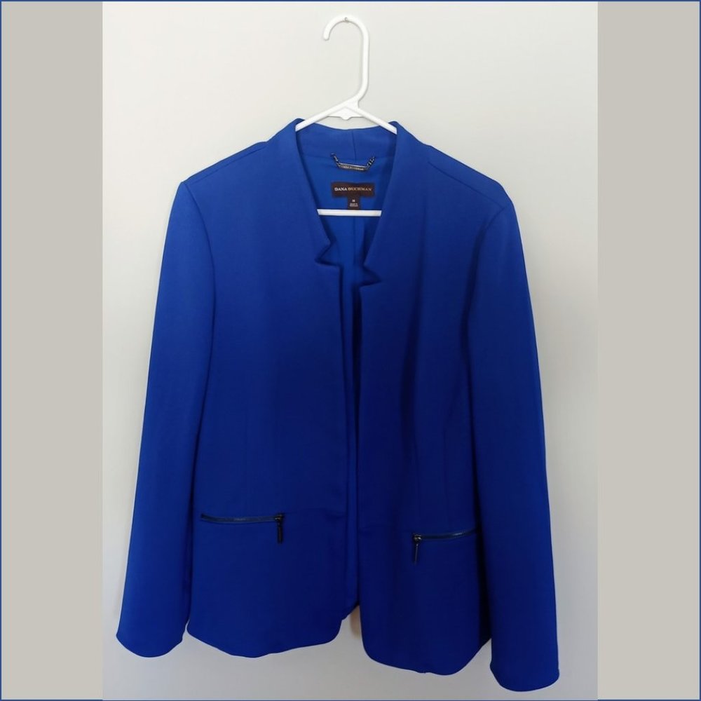 Dana Buchman Women's Blue Blazer - Size 14